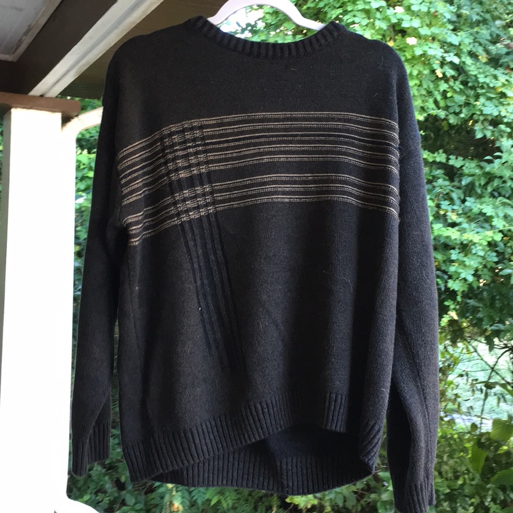 Minding wear sweater
